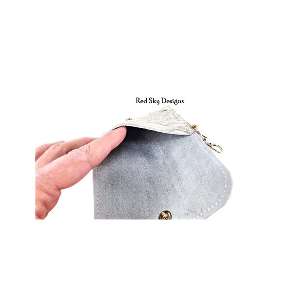 Silver Acid Wash Cowhide Keychain Card Wallet - Picture 3 of 3
